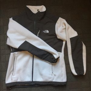 North Face Women’s Denali Jacket
